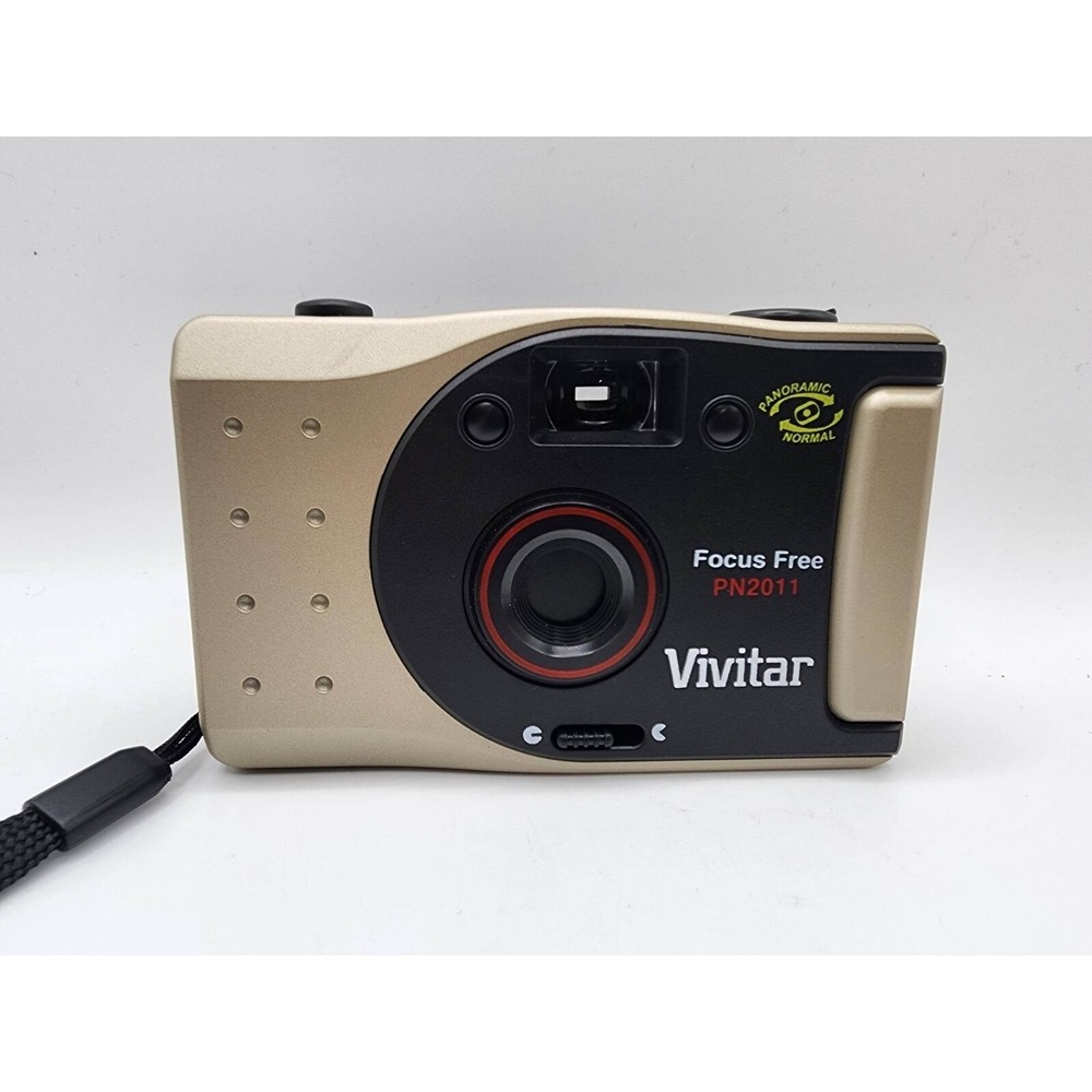 VIVITAR PN2011 35mm Camera Panoramic Focus Free Point & Shoot w/Case - Untested
